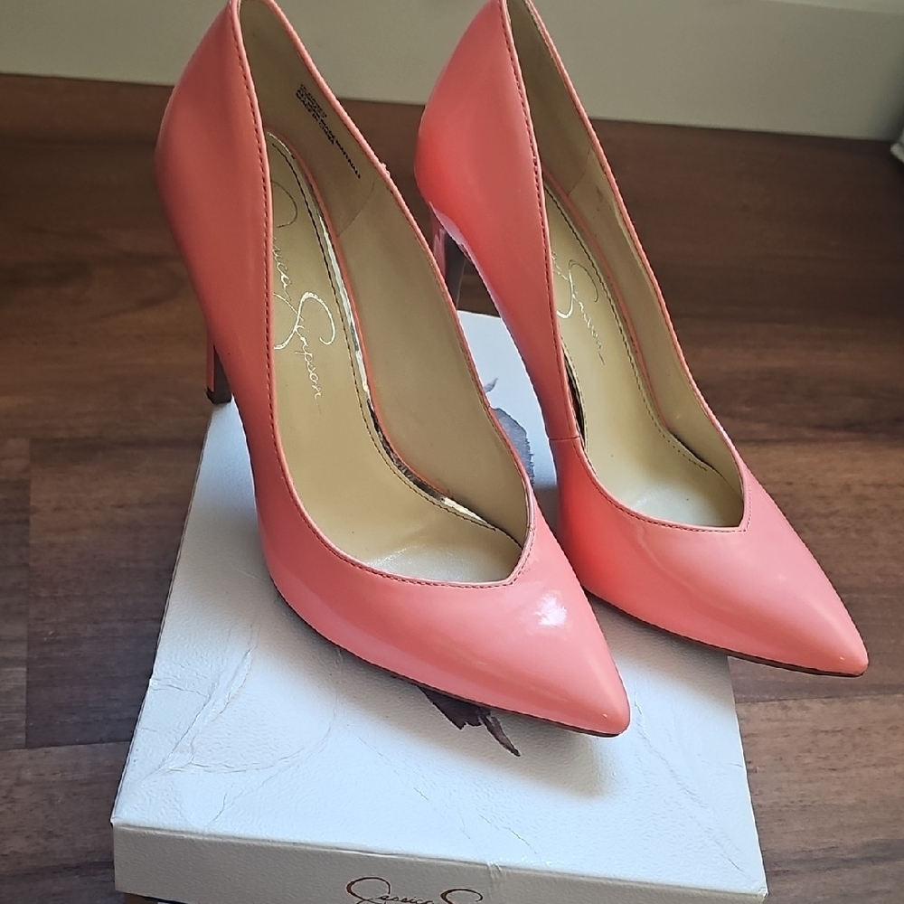 Elegant Coral Pumps